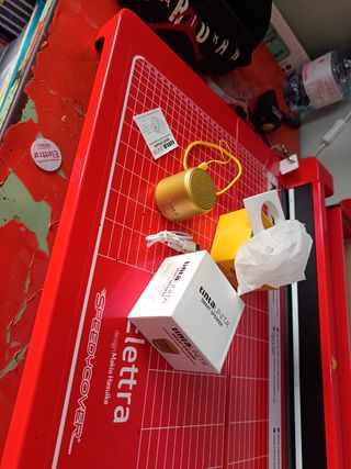 Mini speaker tintaUNITA bianca
