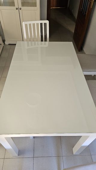 Mesa de Madera y Cristal Blanco + 6 Sillas
