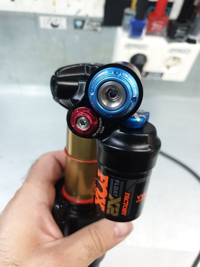 Amort Fox Float X2 VVC 205x65 mantenimiento hecho