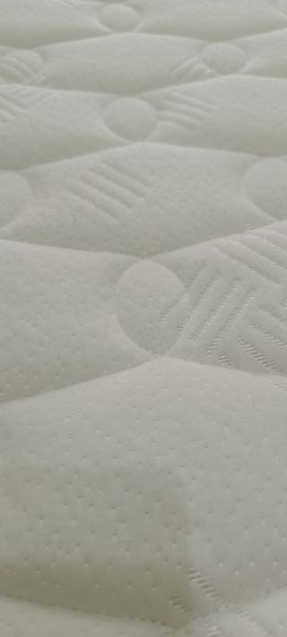 Colchón cuna bebé 120x60cm + protector impermeable