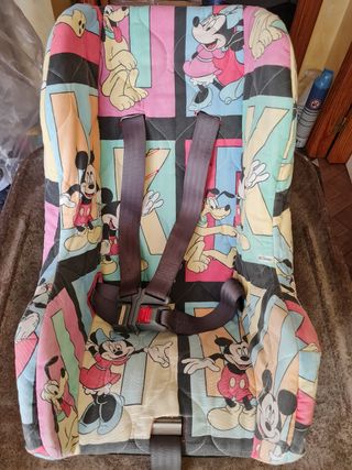 Sillita coche original Disney años 90