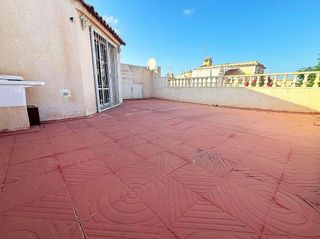 Chalet en venta en La Siesta - El Salado - Torreta en Torrevieja