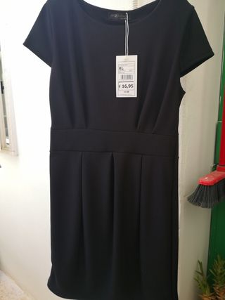 Abito tubino nero