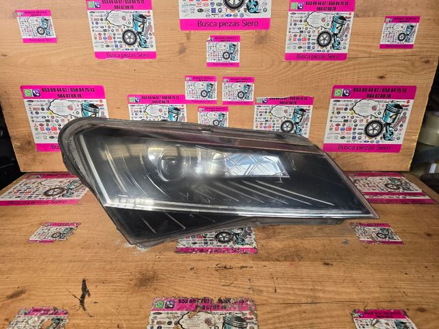 Faro Xenon Skoda Superb Derecho