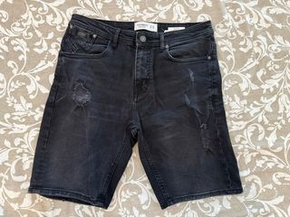 Bermuda vaquera Pull&Bear negra - L