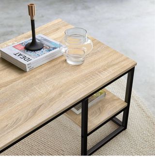 Mesa centro madera-metal, 1 año