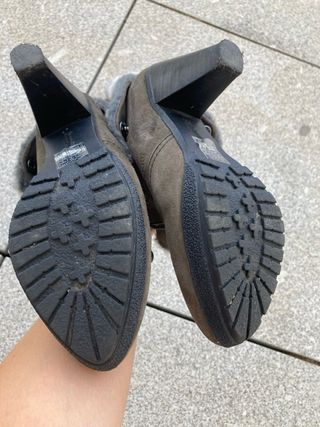 Botines Bugatti de ante gris. Talla 37. Nuevos