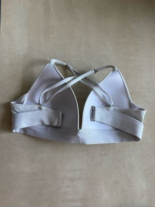 Top bikini blanco cruzado