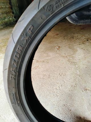 Neumático moto Deli Tire Razor XP 100/80-17.