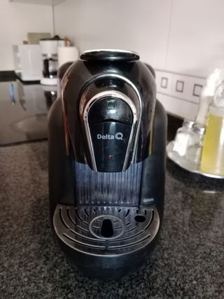 Cafetera Delta Q cápsulas