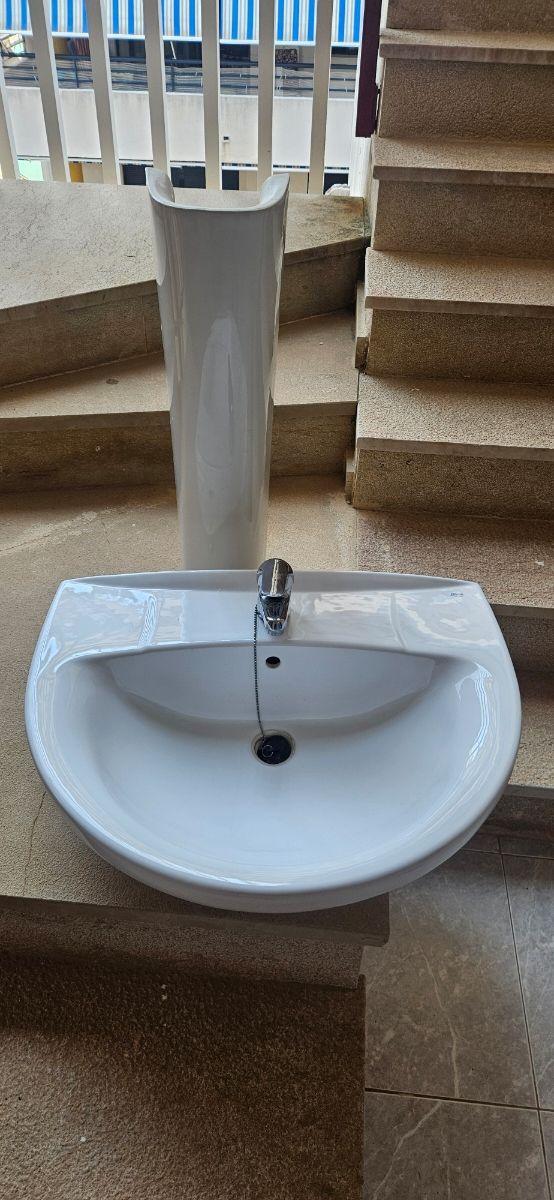 Lavabo Roca 60cm - porcelana blanco
