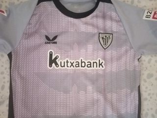2 Equipaciones Fútbol: Athletic & Marruecos
