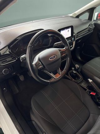 Ford Fiesta Cool & Connect 2017