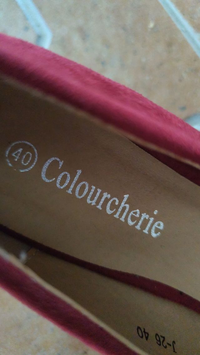 Tacones Colourcherie rojos, talla 40