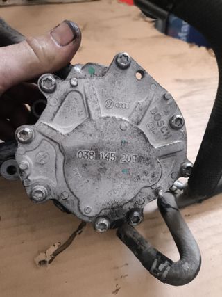 Bomba tandem vacío 1.9 TDI BXE usada