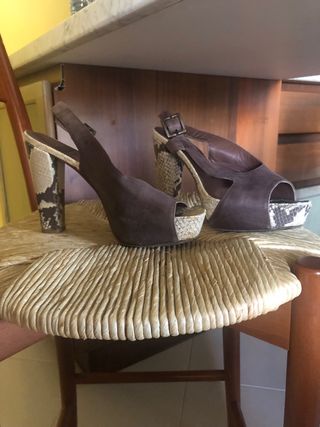 Sandali cuoio marrone tacco alto