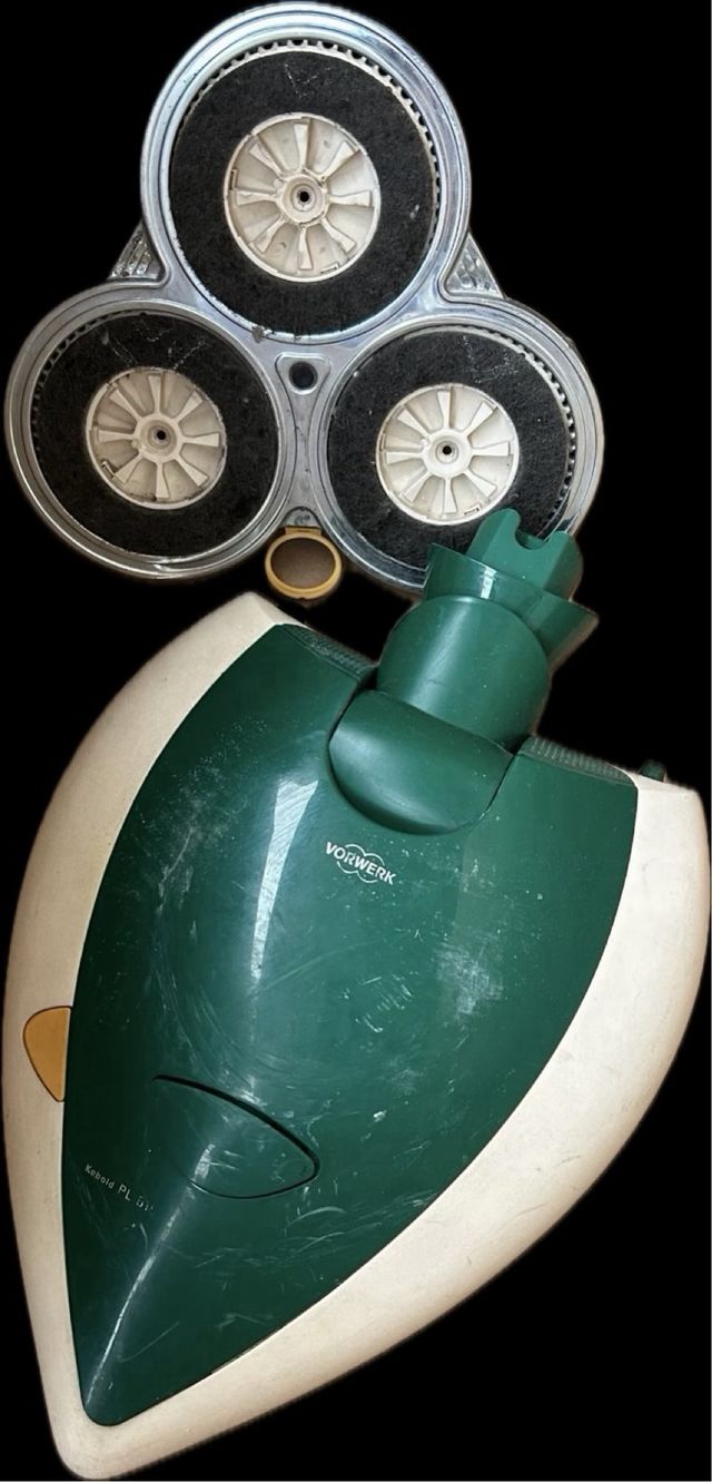 Aspiradora vertical VorWerk Kobold 131