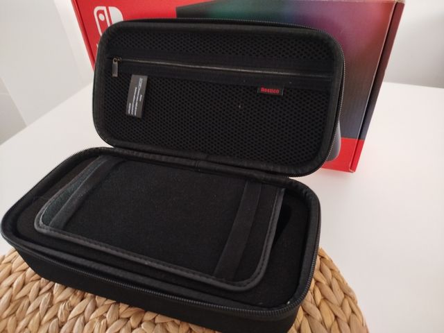 Nintendo Switch - Azul/Rojo - REGALO funda rígida