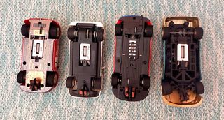 Coches Scalextric: 4 coches según fotos.