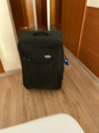 Maleta Samsonite VERDE OLIVA,RUEDAS NUEVAS
