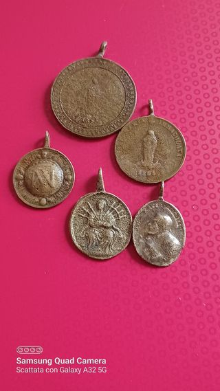 5 Medaglie antiche in metallo