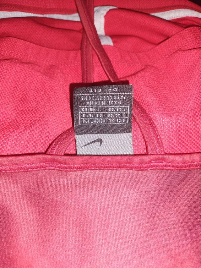 Canotta Nike rossa - sportiva