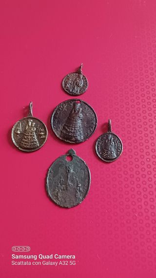 5 Medaglie antiche in metallo