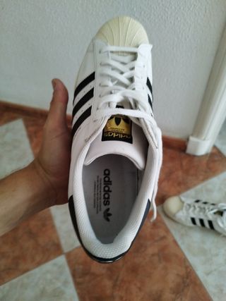 Adidas Superstar 47,5 - Blancas y Negras