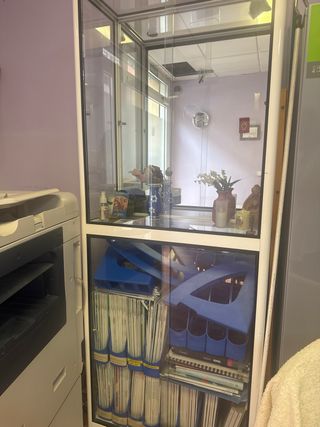 Vitrina cristal aluminio - espejo