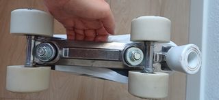 Patines TIJUANA y equipo de protección. Talla 39