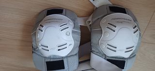 Patines TIJUANA y equipo de protección. Talla 39