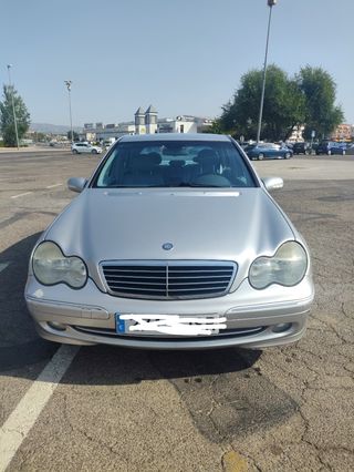 Mercedes-Benz Clase C 2003
