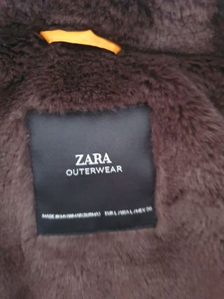 Chaquetón acolchado amarillo