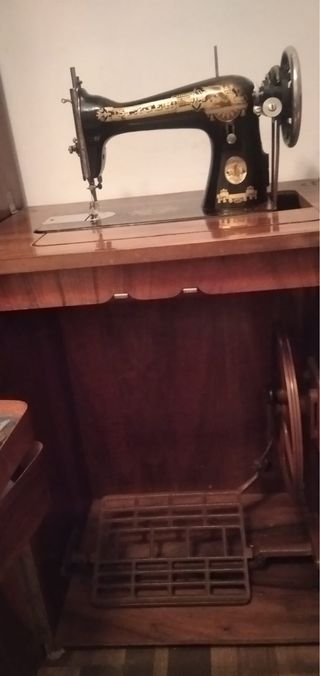 Máquina coser Singer antigua