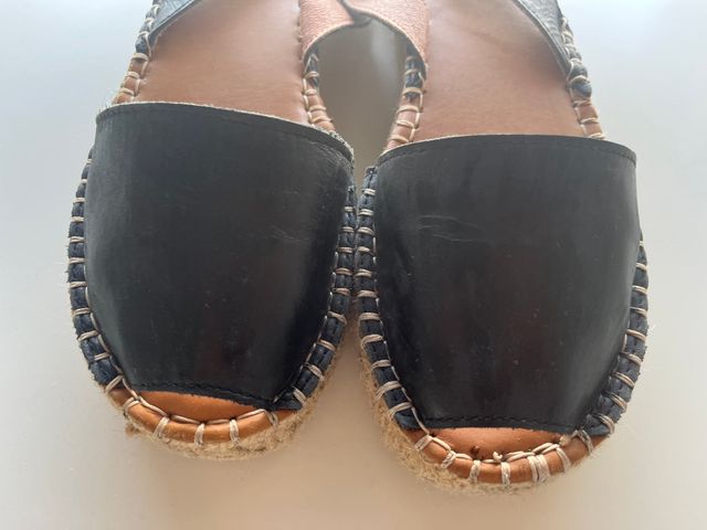 Sandalias Alohas negras