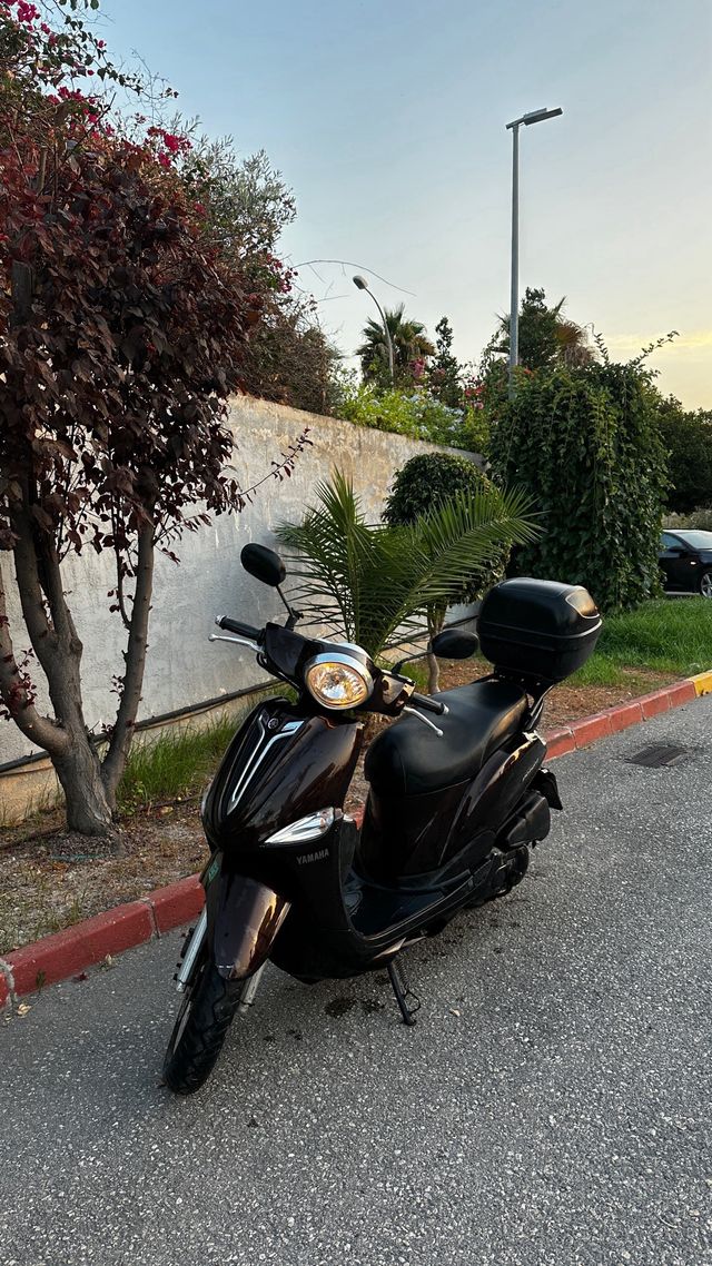 Moto Yamaha Delight 125cc