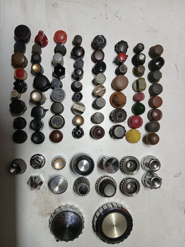 Mandos de madera y baquelita