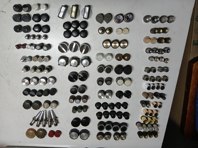 Mandos de madera y baquelita