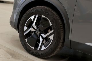 Peugeot 2008   N Allure Hybrid 136 eDCS6 