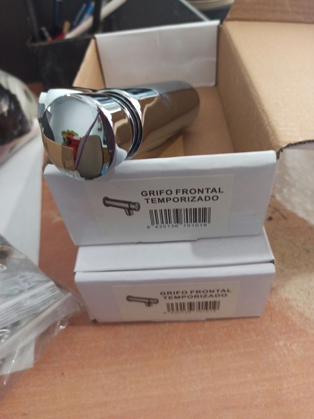  Rubinetti temporizzati da 2 1/2", con rivestimento