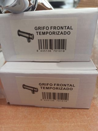 2 Grifos temporizados 1/2" ,con embellecedor