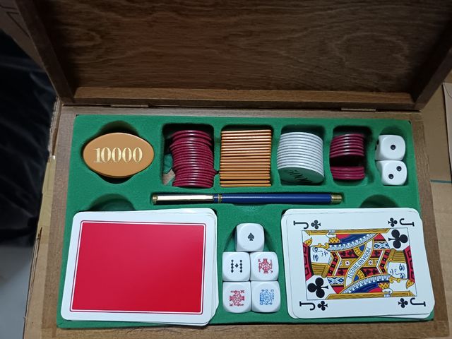 Scatola legno carte Modiano e fiches