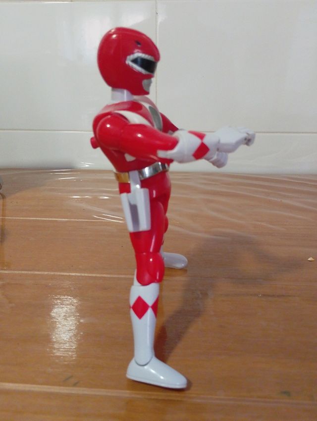 Power Rangers Rojo figura