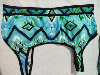 Bikini 2 piezas azul y negro