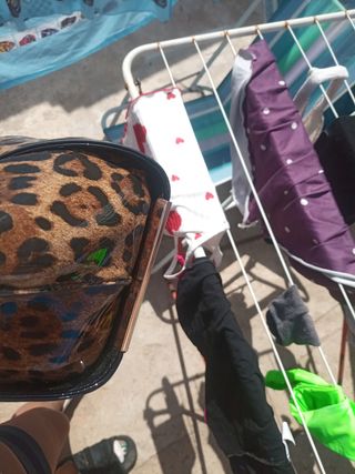 Bolso mano leopardo charol