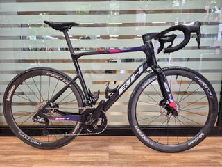 BH ULTRALIGHT 