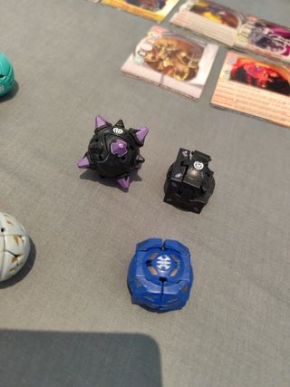 Lote 19 Bakugans + Cartas  