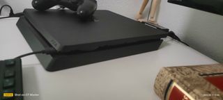 PS4 (PlayStation 4) 1TB - Negra