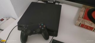 PS4 (PlayStation 4) 1TB - Negra