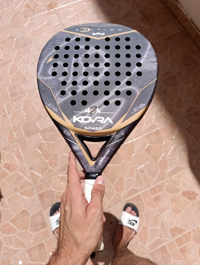 Pala pádel Akkeron Edition 23